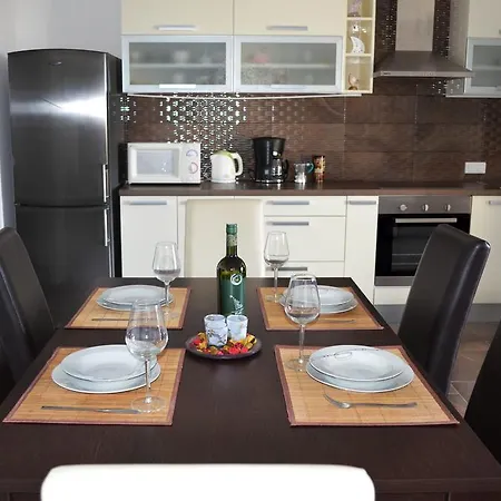 Miocic Apartment