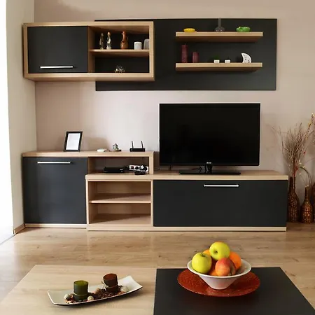 Miocic Apartment